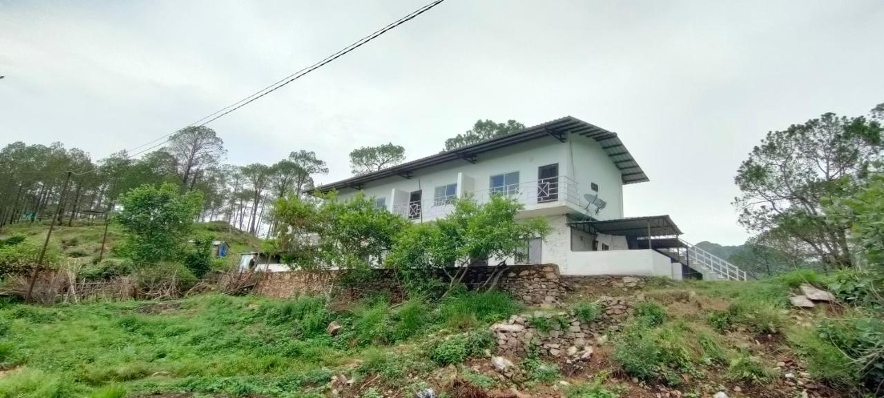 The Green Pine Cottage Lansdowne Bagian luar foto